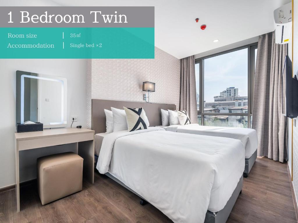 
Twin Room
