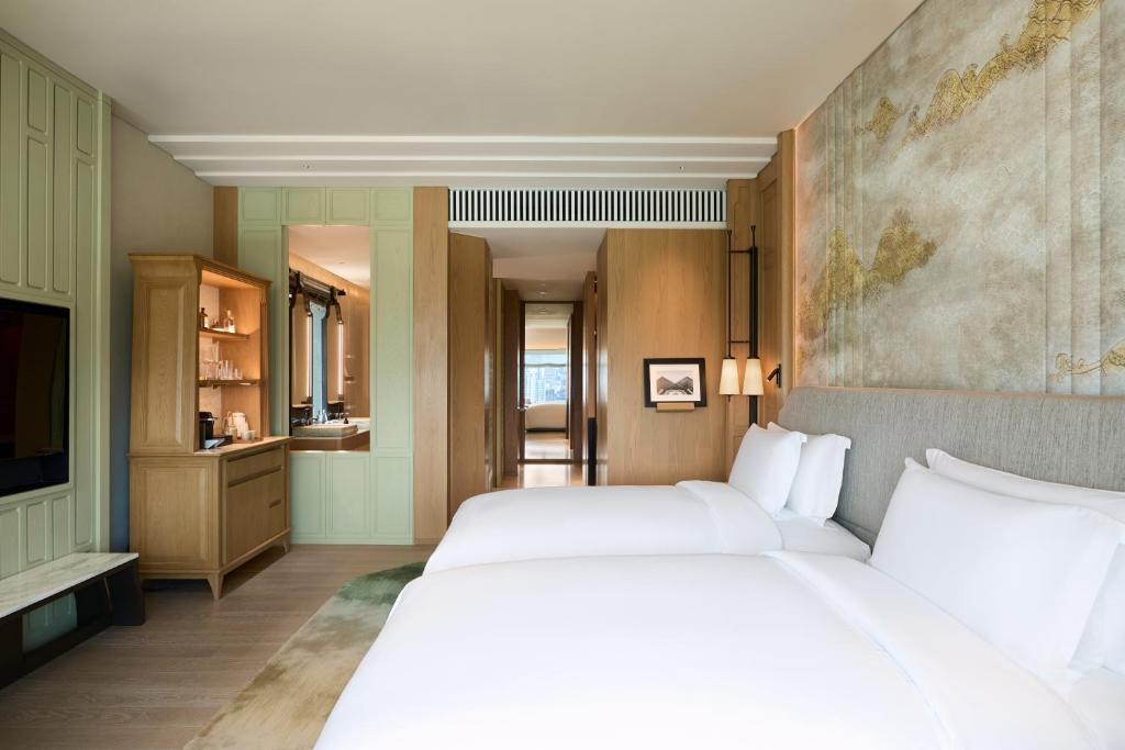 Dusit Thani Bangkok - 11