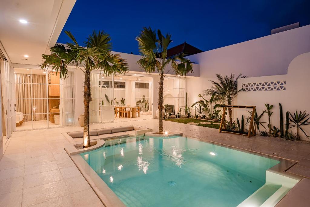 Bazén v ubytování Nisí Villas Bingin, Uluwatu nebo v jeho okolí