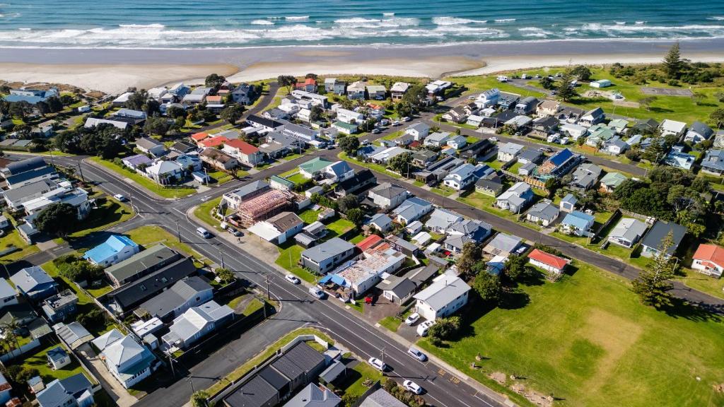 Beach Road Charmer - Resim 16