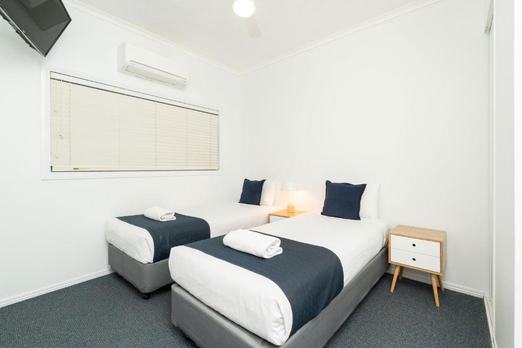 Beachfront Shelly Bay Resort - Studio De Deux Chambres