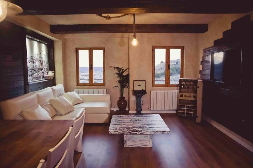 Luxury Danna Plaza Mayor - 2