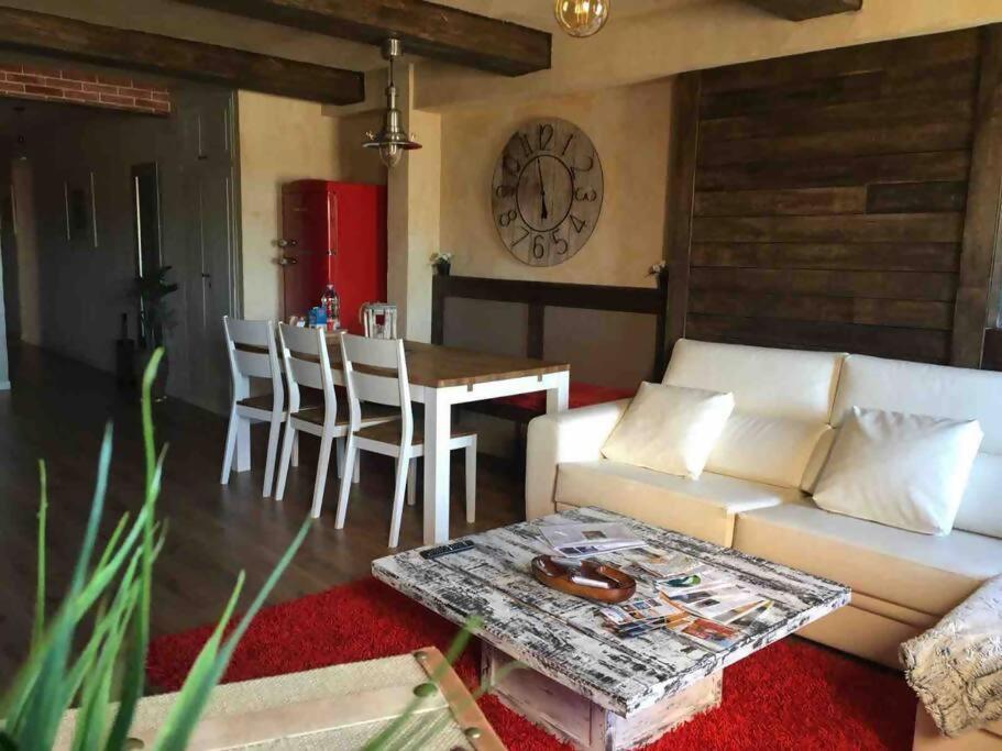 Luxury Danna Plaza Mayor - 5