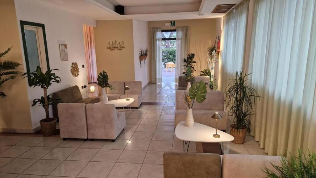 Fotografie z fotogalerie ubytování Hotel Marebello v destinaci Tortoreto Lido