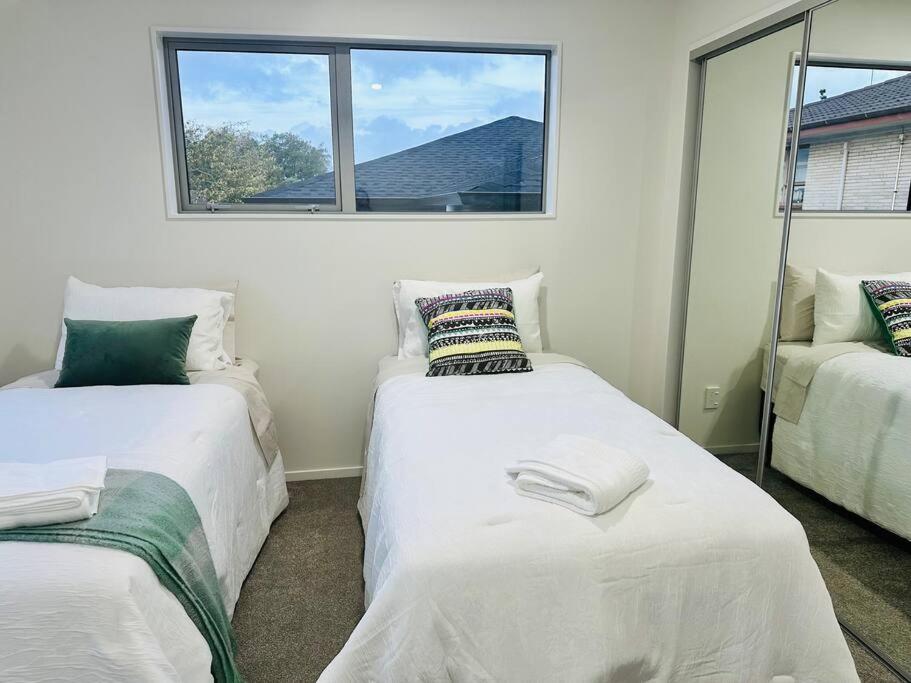 Seaviews central with Airport Proximity\ - Resim 17