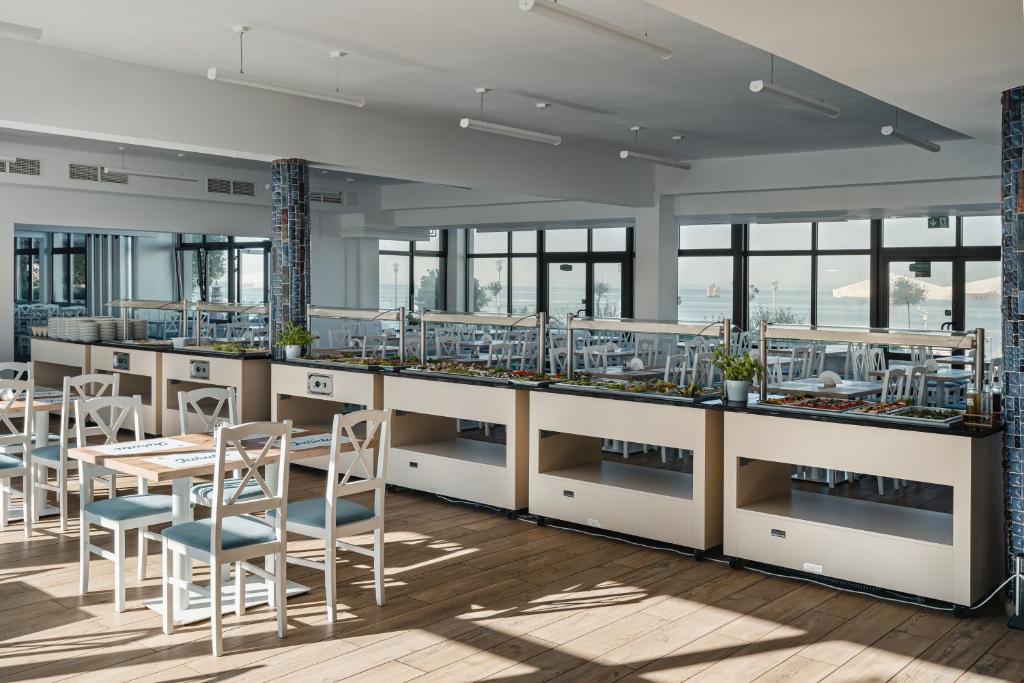 Restaurace v ubytování Ośrodek Jantar Rewita