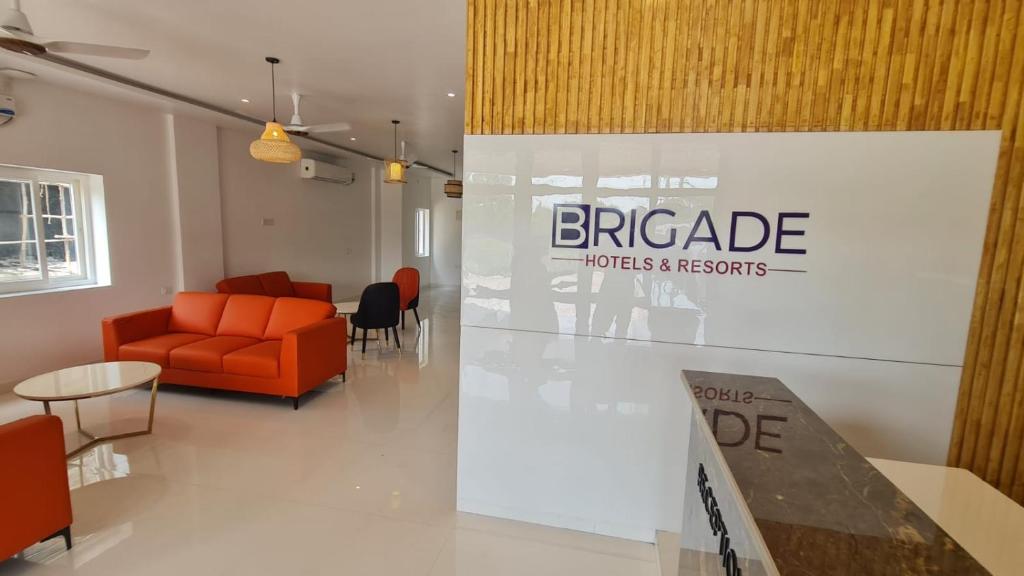 Posezení v ubytování Brigade Hotels and Resorts