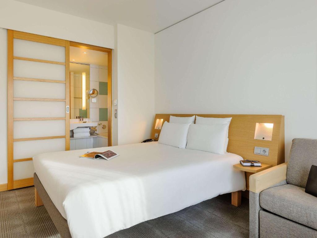 Novotel Berlin Am Tiergarten - Standard Double Room