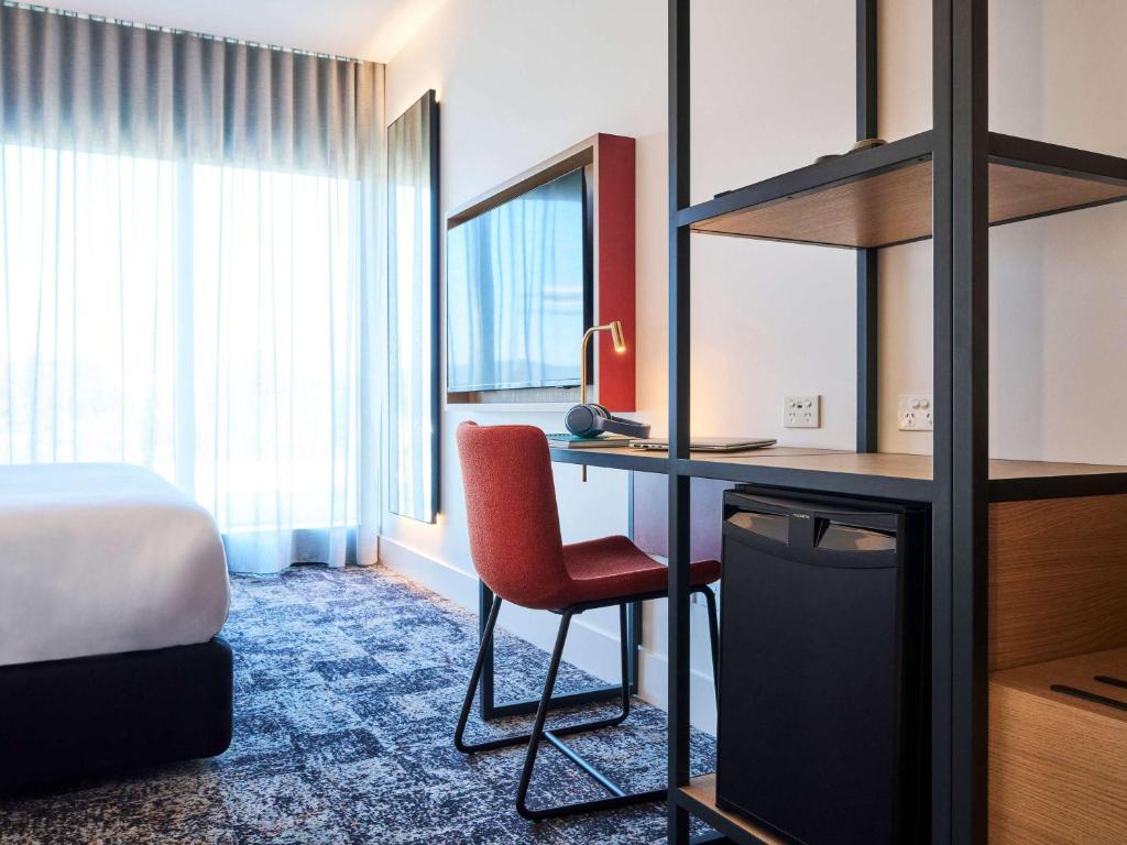Postel nebo postele na pokoji v ubytování ibis Styles Melbourne Airport