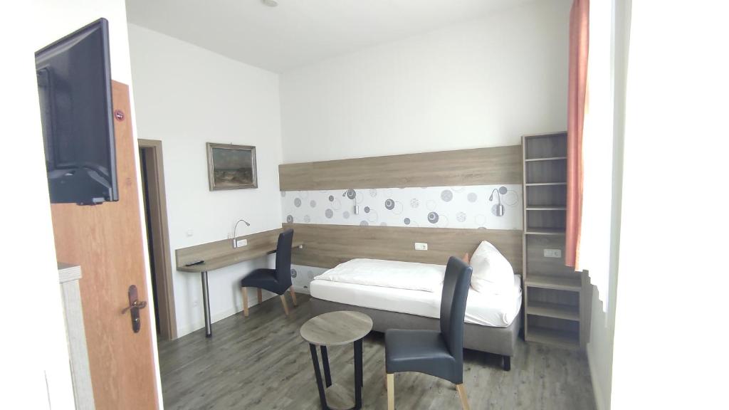 Landhaus Knötel - Standard Single Room With Shower