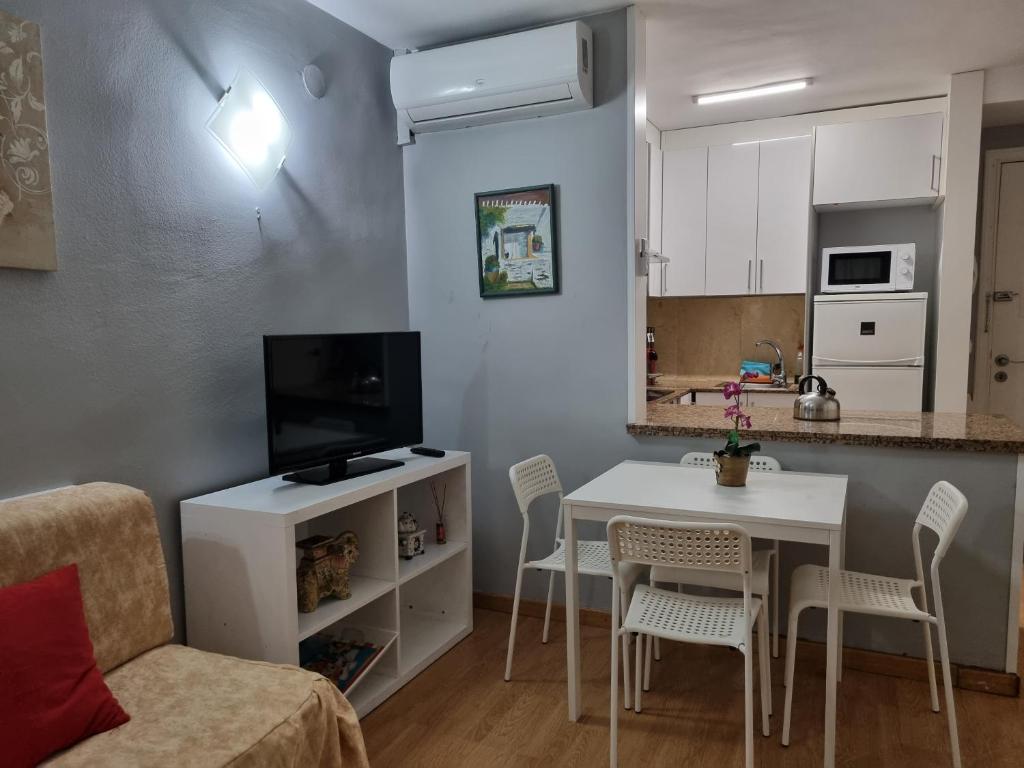 Kuchyň nebo kuchyňský kout v ubytování RESIDENCIAL MICHELANGELO