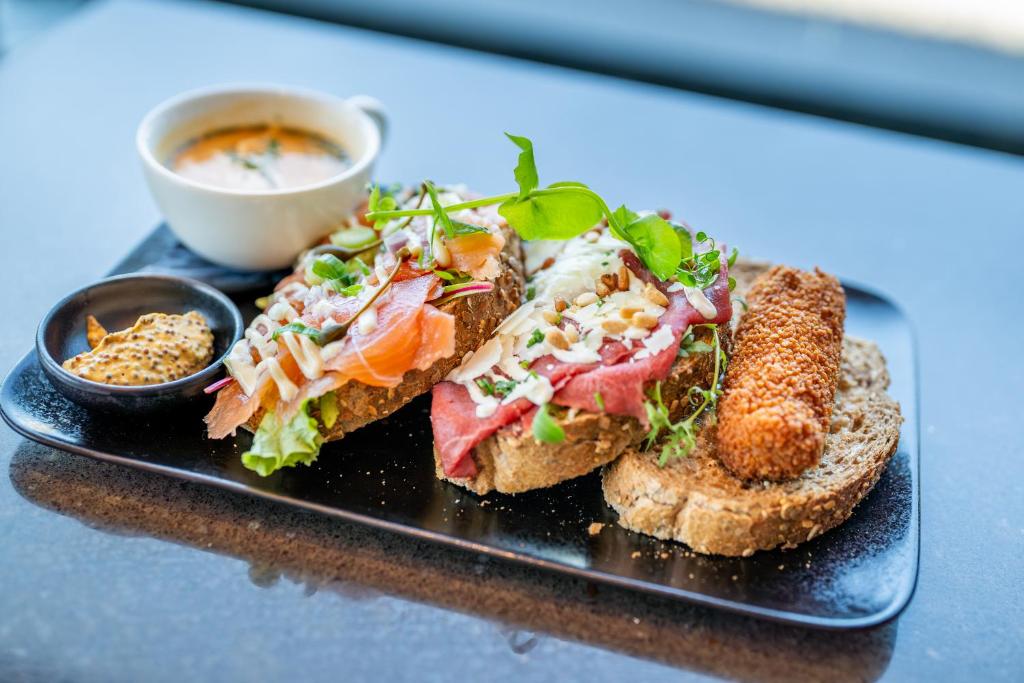 Van der Valk Hotel Middelburg - Resim 31