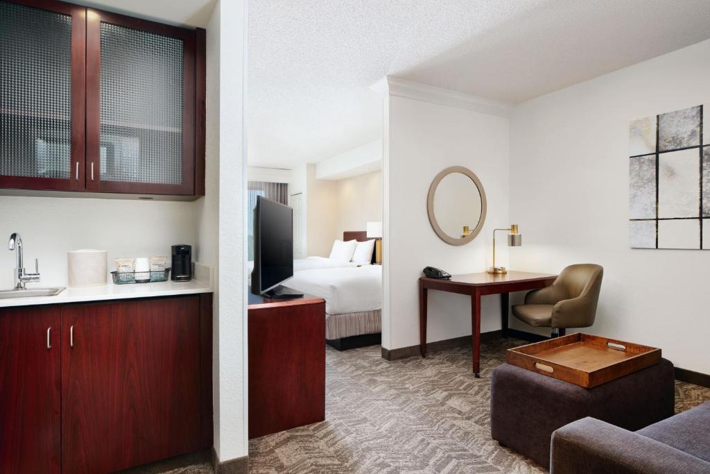 SpringHill Suites Boulder Longmont - Suite Doble Con Sofá Cama Y Vistas A La Montaña