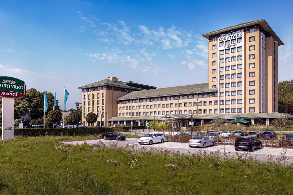 Courtyard by Marriott Amsterdam Airport - Resim 2