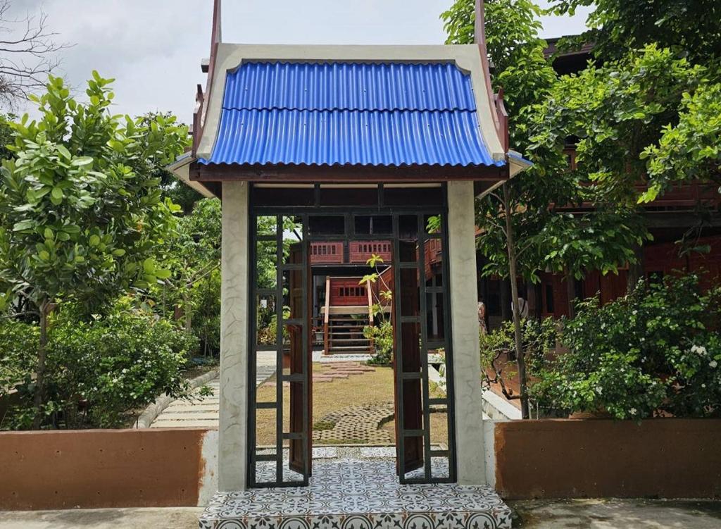 Exteriér nebo vchod ubytování Nipatra Homestay