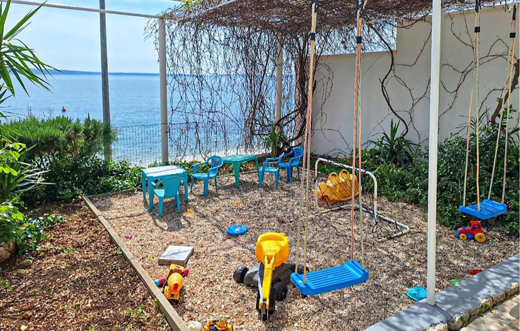 Zahrada ubytování Holiday Home Grljevacka Vi