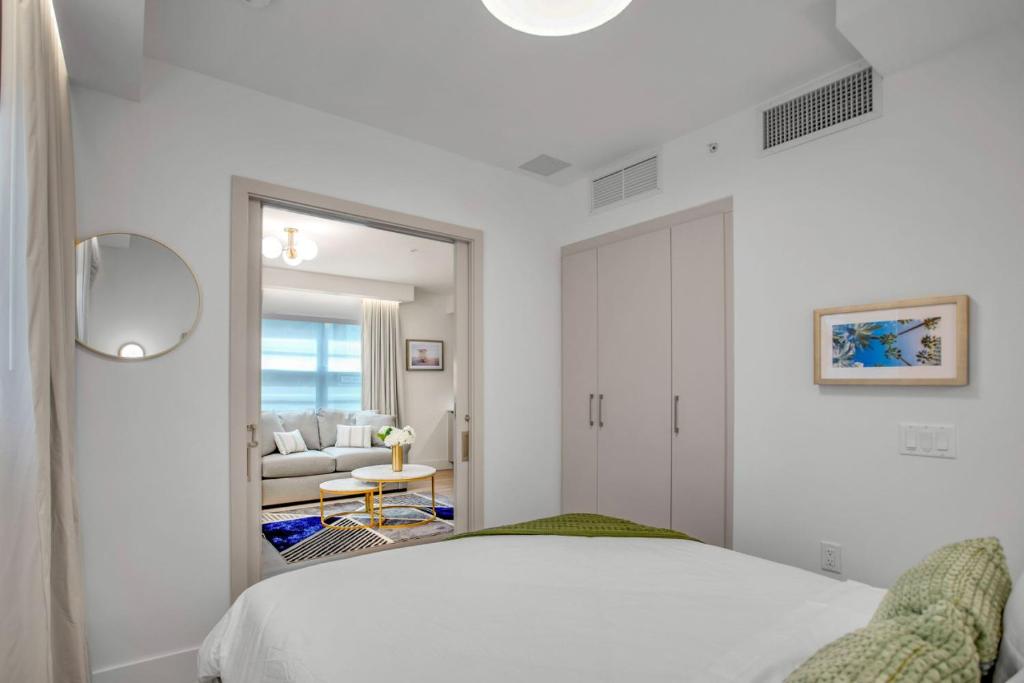 Postel nebo postele na pokoji v ubytování Vonder Miami Beach - Unit 5