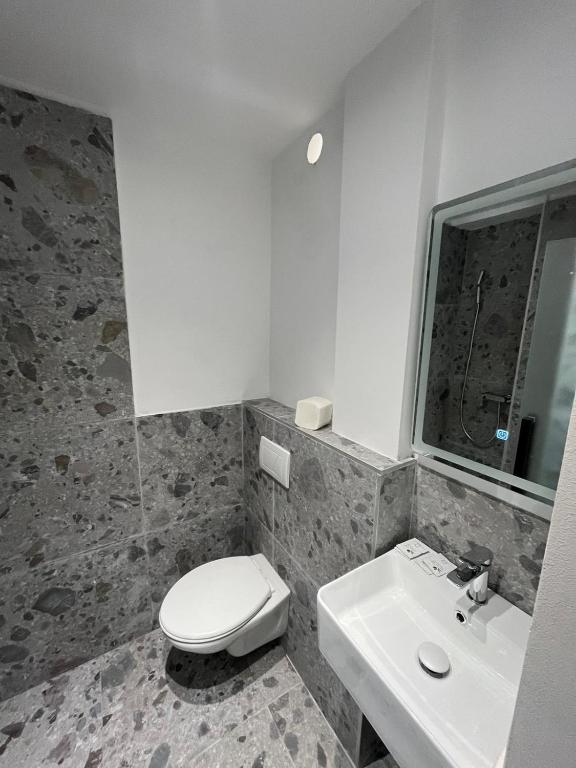 Kupatilo u objektu Hotel Bohemian Garni - Skadarlija