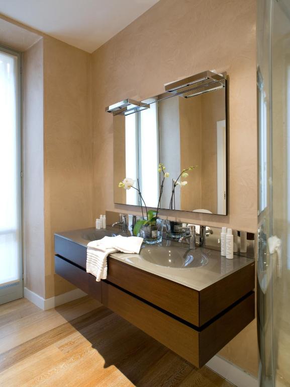 Koupelna v ubytování Escalus Luxury Suites Verona