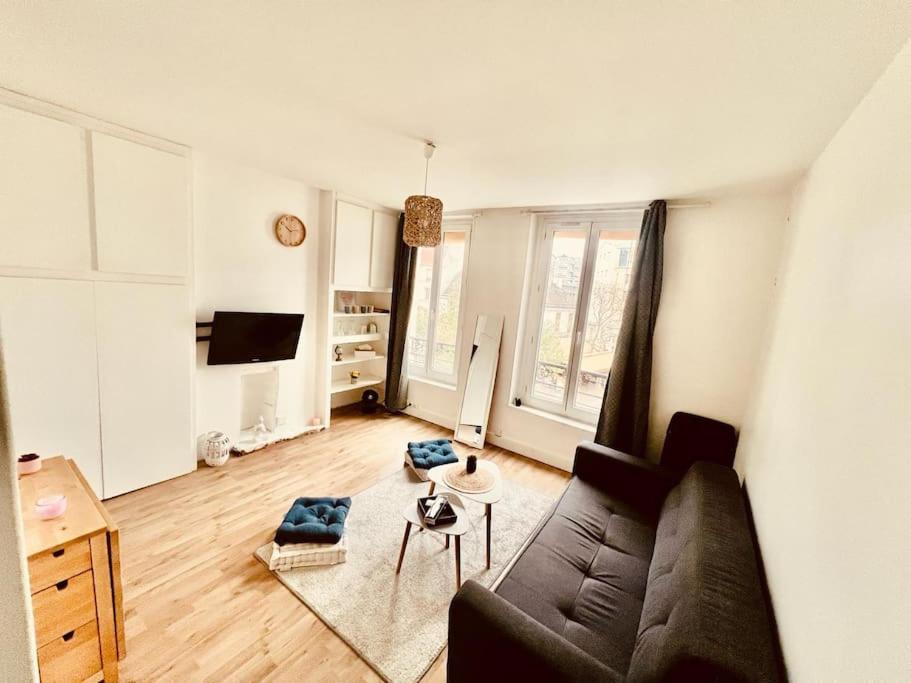 Photo de la galerie de l'établissement T2 cozy calme proche bastille, à Paris