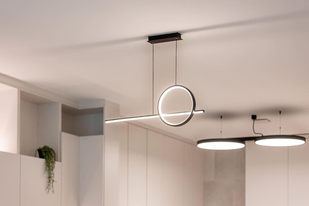 Henry's Appt with a private Suite 413 - Shared kitchen - Resim 31