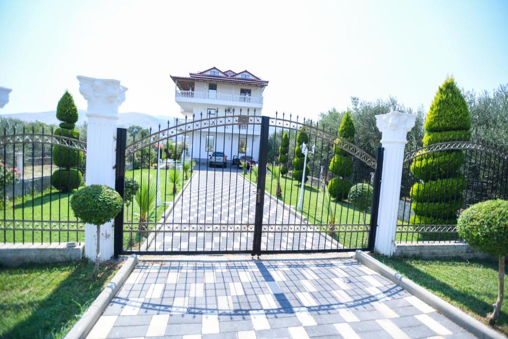 Villa Visi