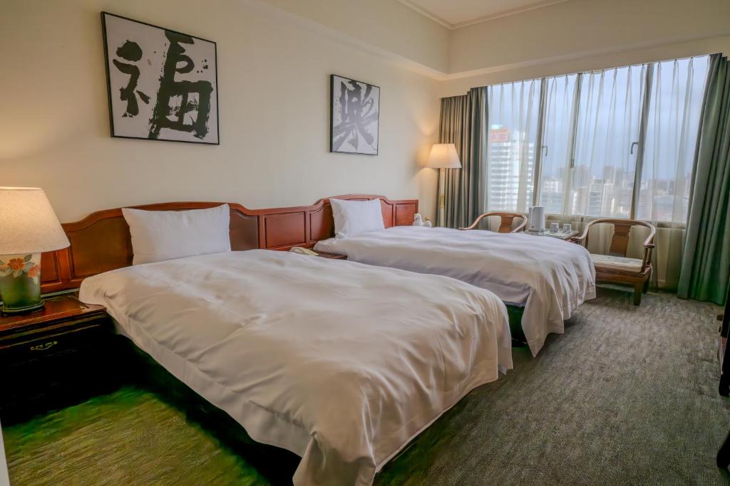 T Hotel - Habitación Gemela Superior