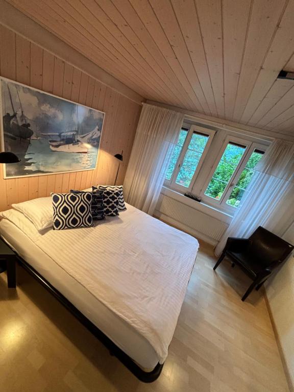 Postel nebo postele na pokoji v ubytování Lake Park Apartment