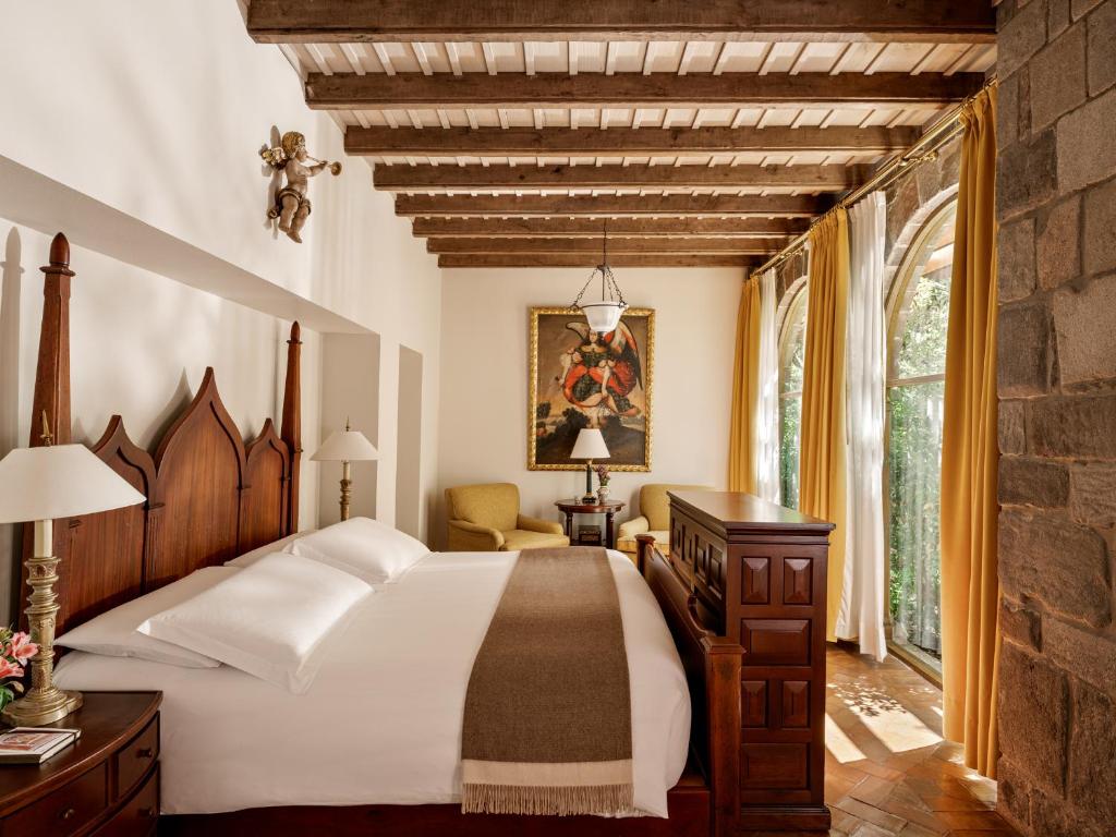 Krevet ili kreveti u jedinici u okviru objekta Monasterio, A Belmond Hotel, Cusco