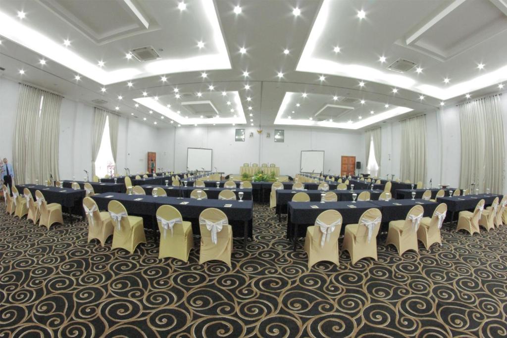 Konferenční prostory v ubytování Puri Mega Hotel