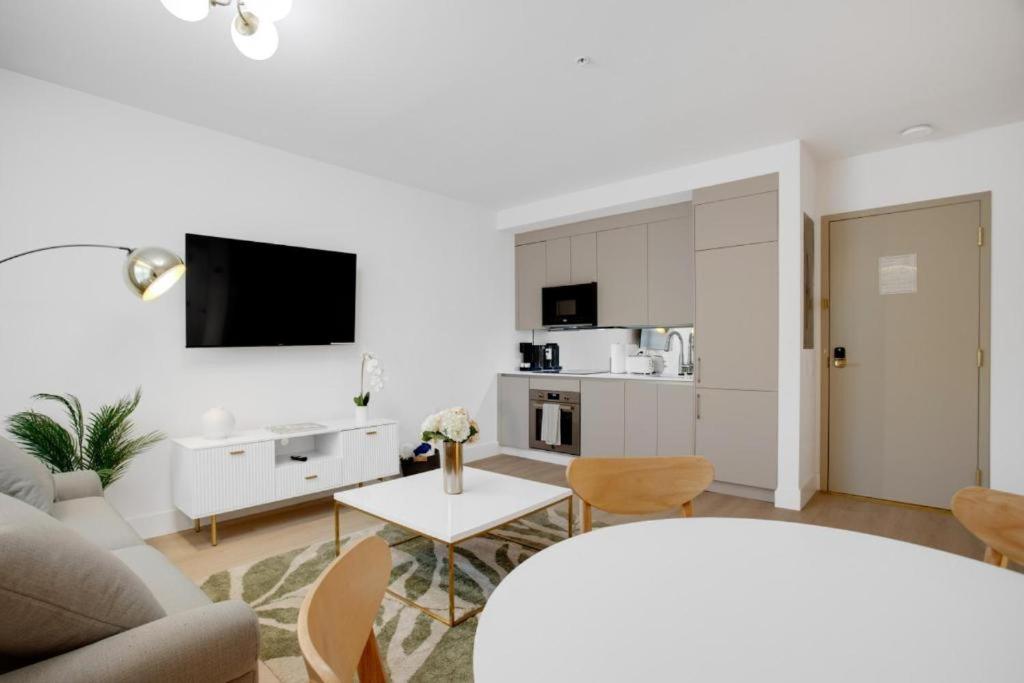 Kuchyň nebo kuchyňský kout v ubytování Vonder Miami Beach - Unit 9
