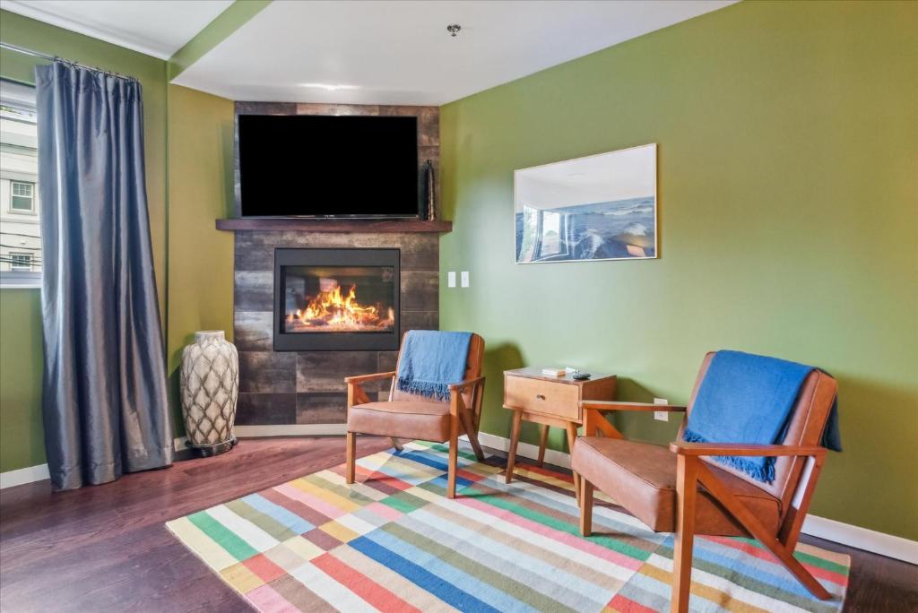 Posezení v ubytování VioletSuitesPDX Boutique Hotel