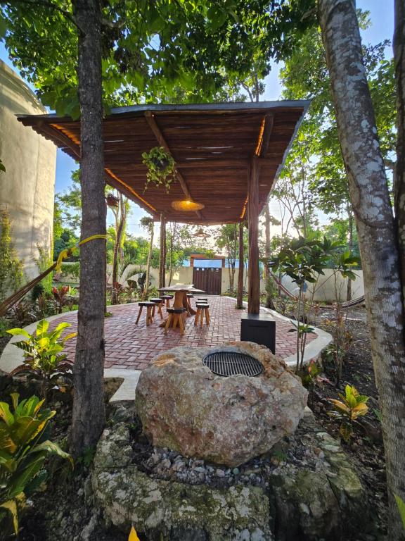 Zahrada ubytování Villa con jacuzzi en Bacalar
