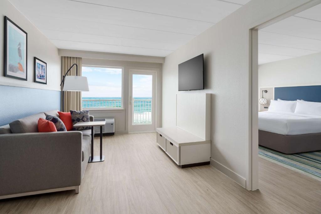 Hilton Garden Inn Ocean City Oceanfront photo