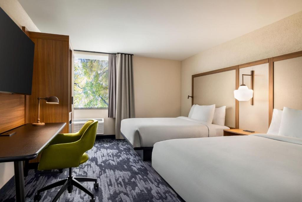 Fairfield by Marriott Inn & Suites Madison South - 