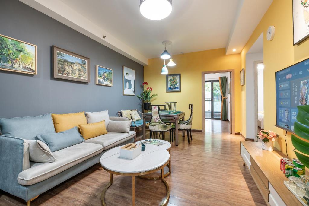 Guangzhou He She Art Apartment - Appartement Premium De Trois Chambres Avec Balcon
