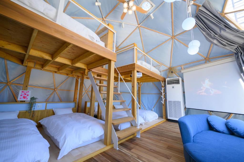 Postel nebo postele na pokoji v ubytování RESORT SPA FutureRESORT