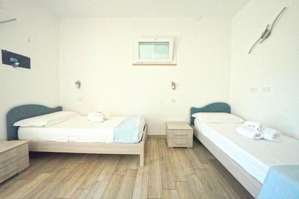 Perla Blu Tropea - Twin Room