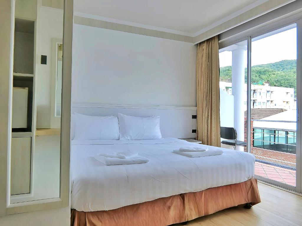 Sira Boutique, Patong - Resim 36