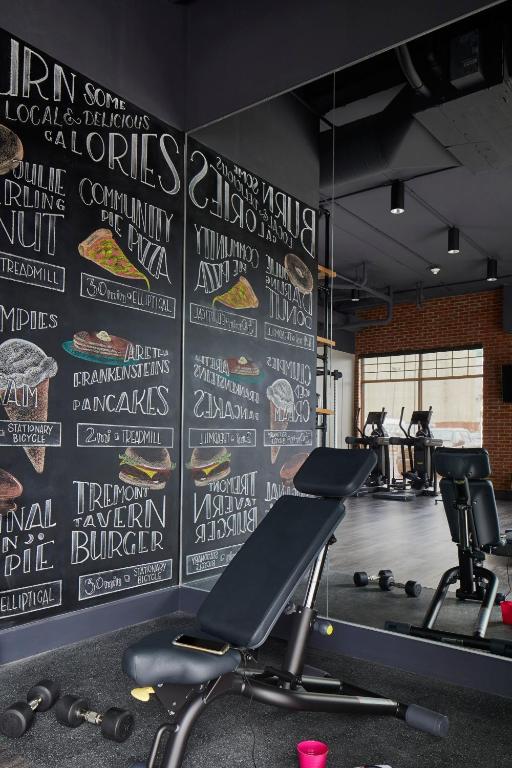 Moxy Chattanooga Downtown photo