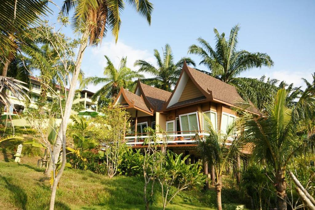 Zahrada ubytování Palm Paradise, Aonang Resort