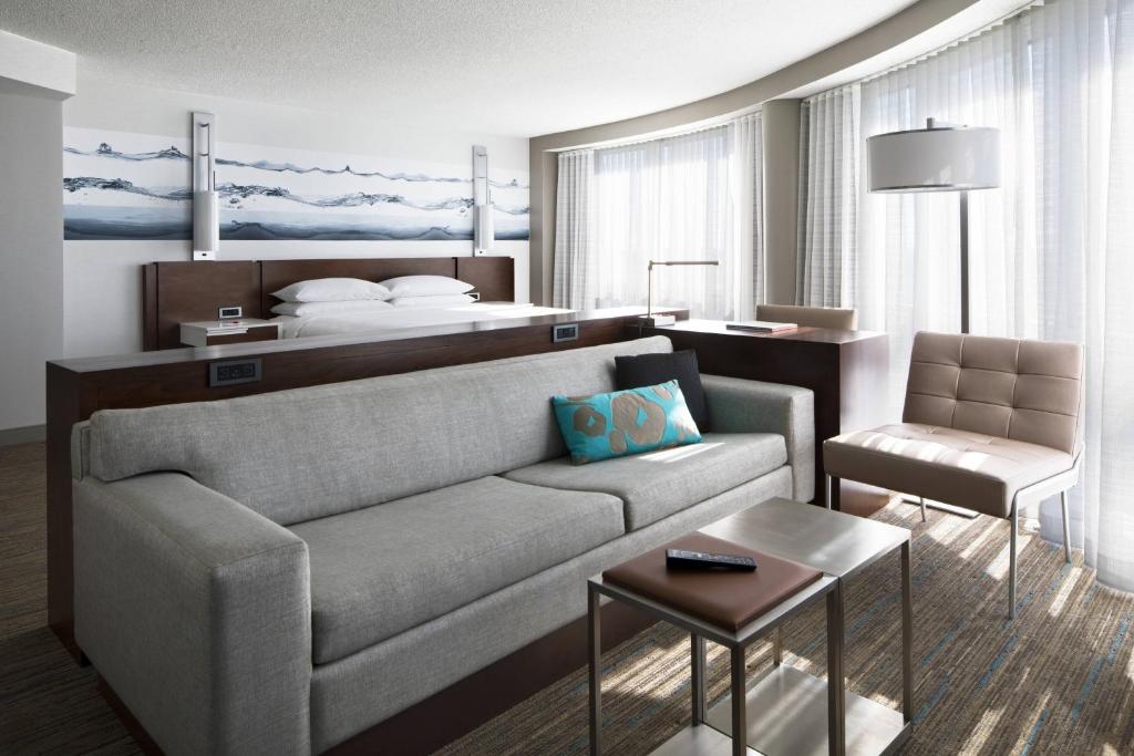 Kansas City Marriott Country Club Plaza - Suite King Junior Avec Canapé-lit