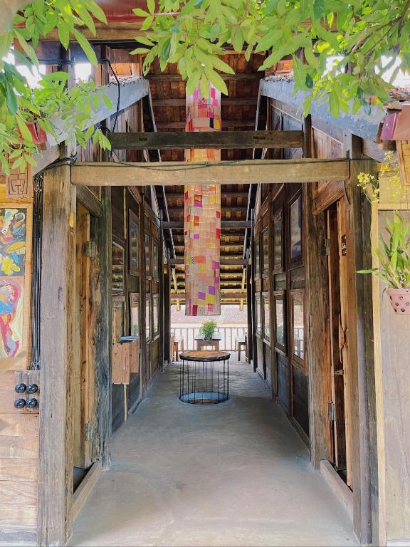 Đoài homestay Đường Lâm - Family Room With Shared Bathroom