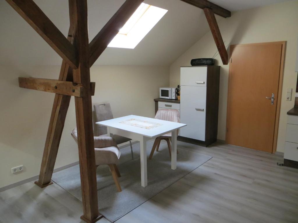Kuchyň nebo kuchyňský kout v ubytování Ferienwohnung & Zimmervermietung Wolf