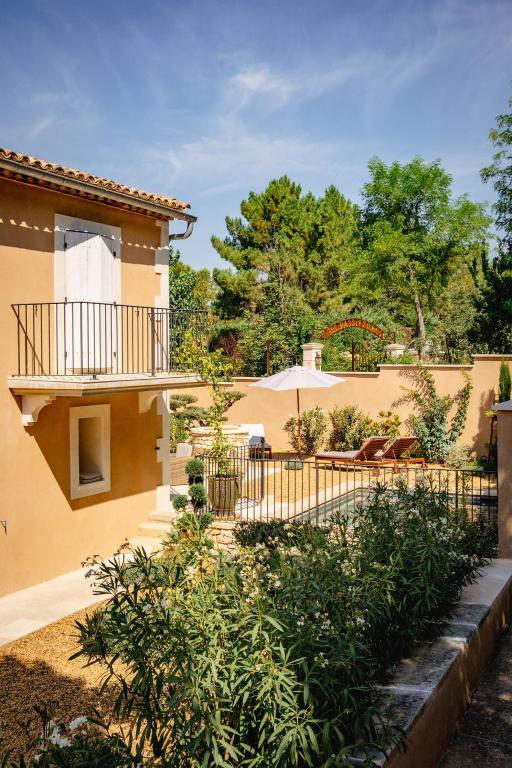 Zahrada ubytování Le mas de Roussillon chambre d'hôtes