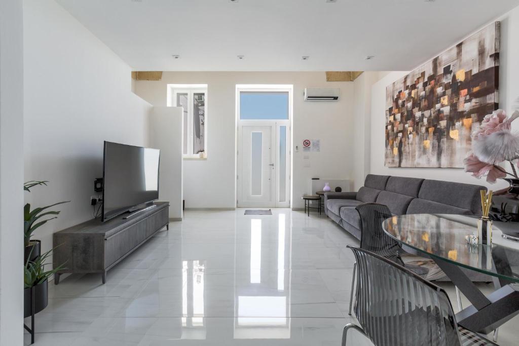 TV a/nebo společenská místnost v ubytování Pasitea Luxury Suite by BarbarHouse