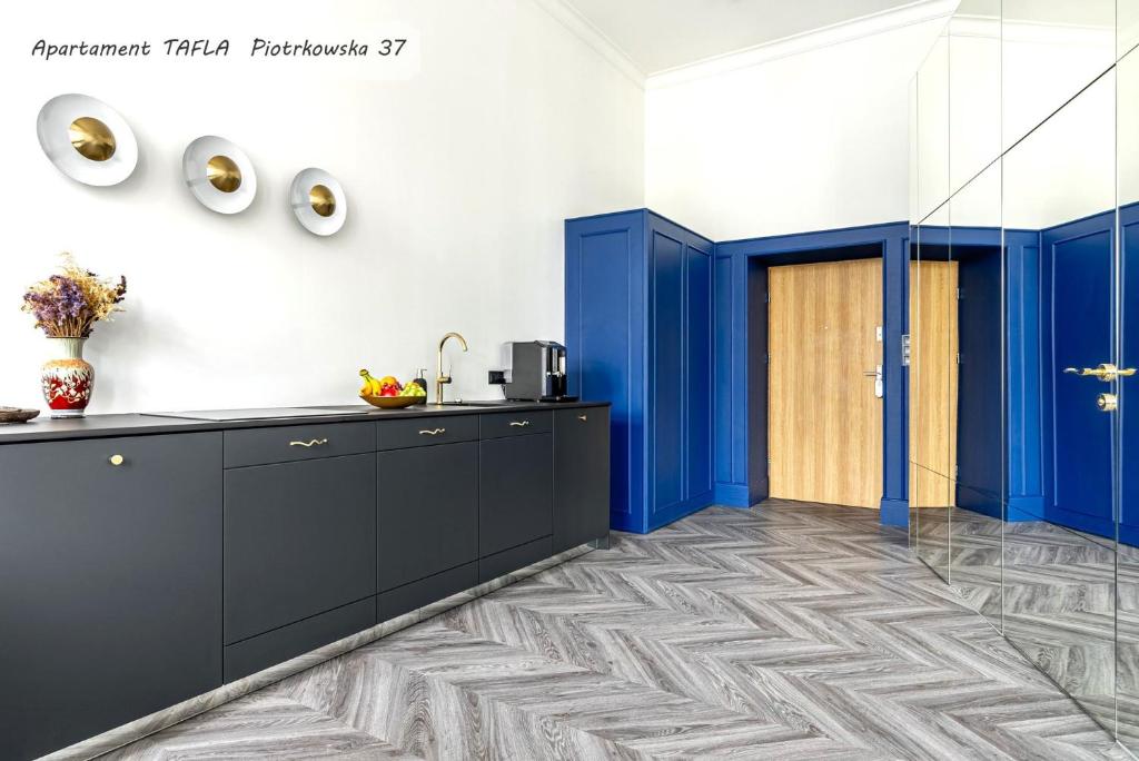 Gold City Point Piotrkowska 37 - One-Bedroom Apartment
