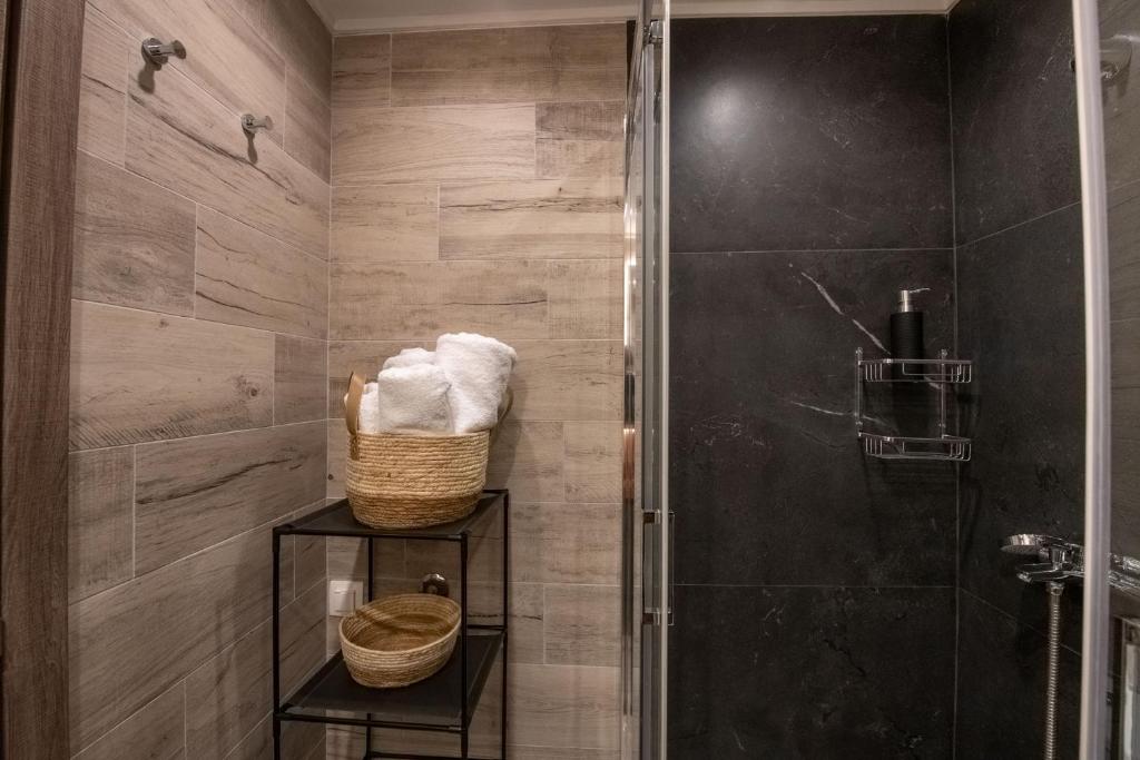 SKIA luxury living above the walls photo