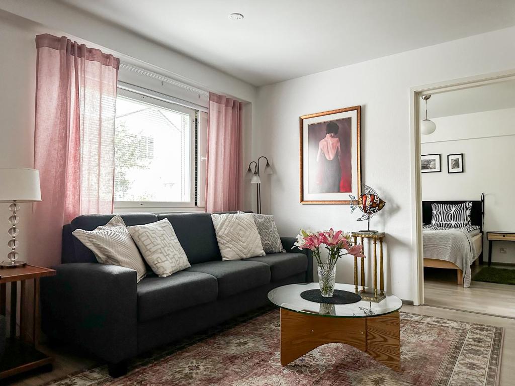 Quite peaceful 2 Bed, 1 Bath Duplex in Panama, FL - Apartment Finder - Peaceful Apartment Living In The City