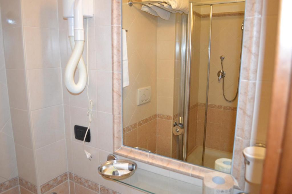 Dipendenza Hotel Galileo - Resim 17